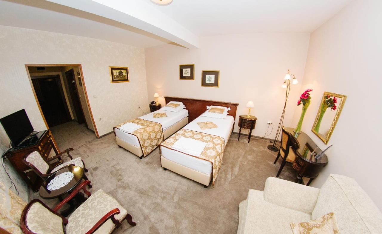 Garni Hotel Andric Sombor Extérieur photo