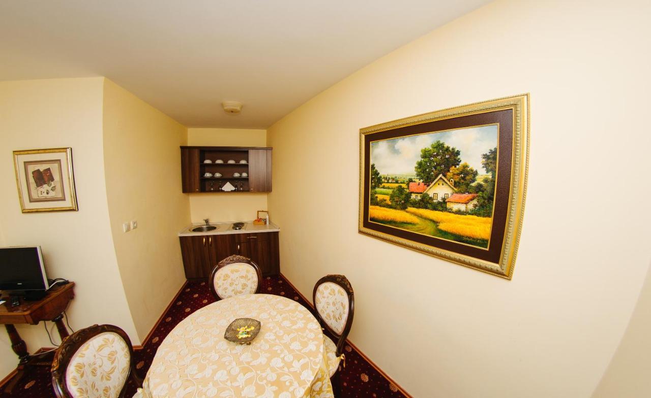 Garni Hotel Andric Sombor Extérieur photo