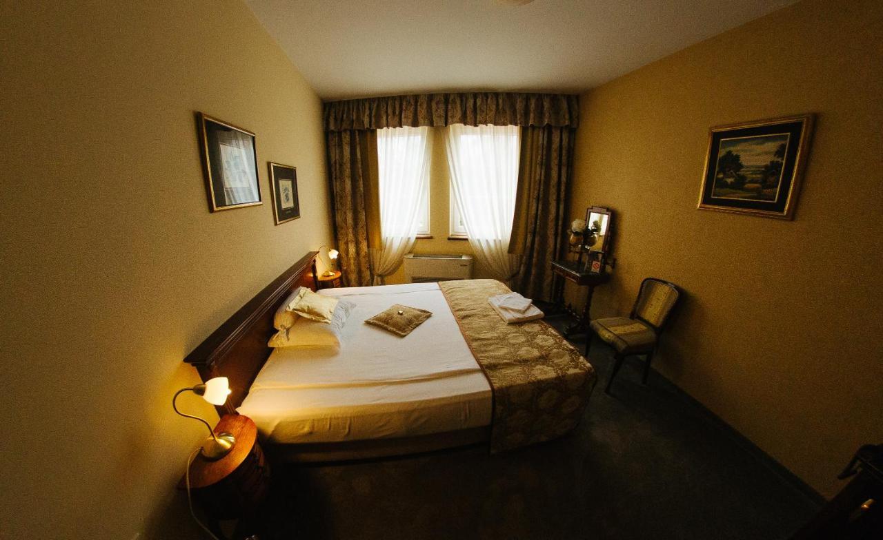 Garni Hotel Andric Sombor Extérieur photo