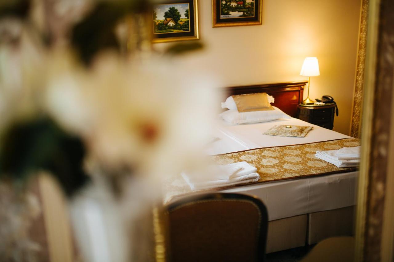 Garni Hotel Andric Sombor Extérieur photo